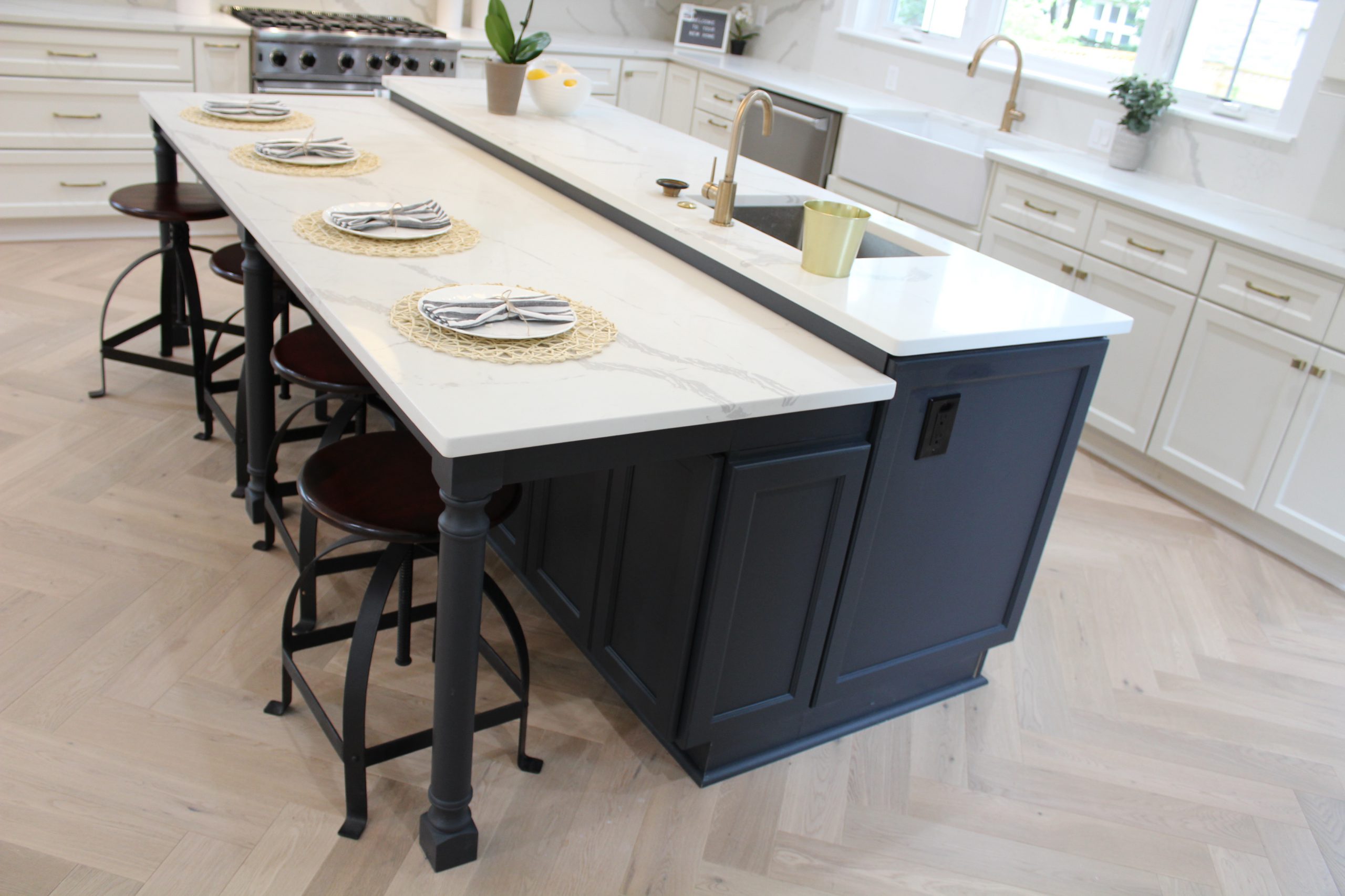 E1 Dove And E2 Charcoal By J&K Erva Stone & Design