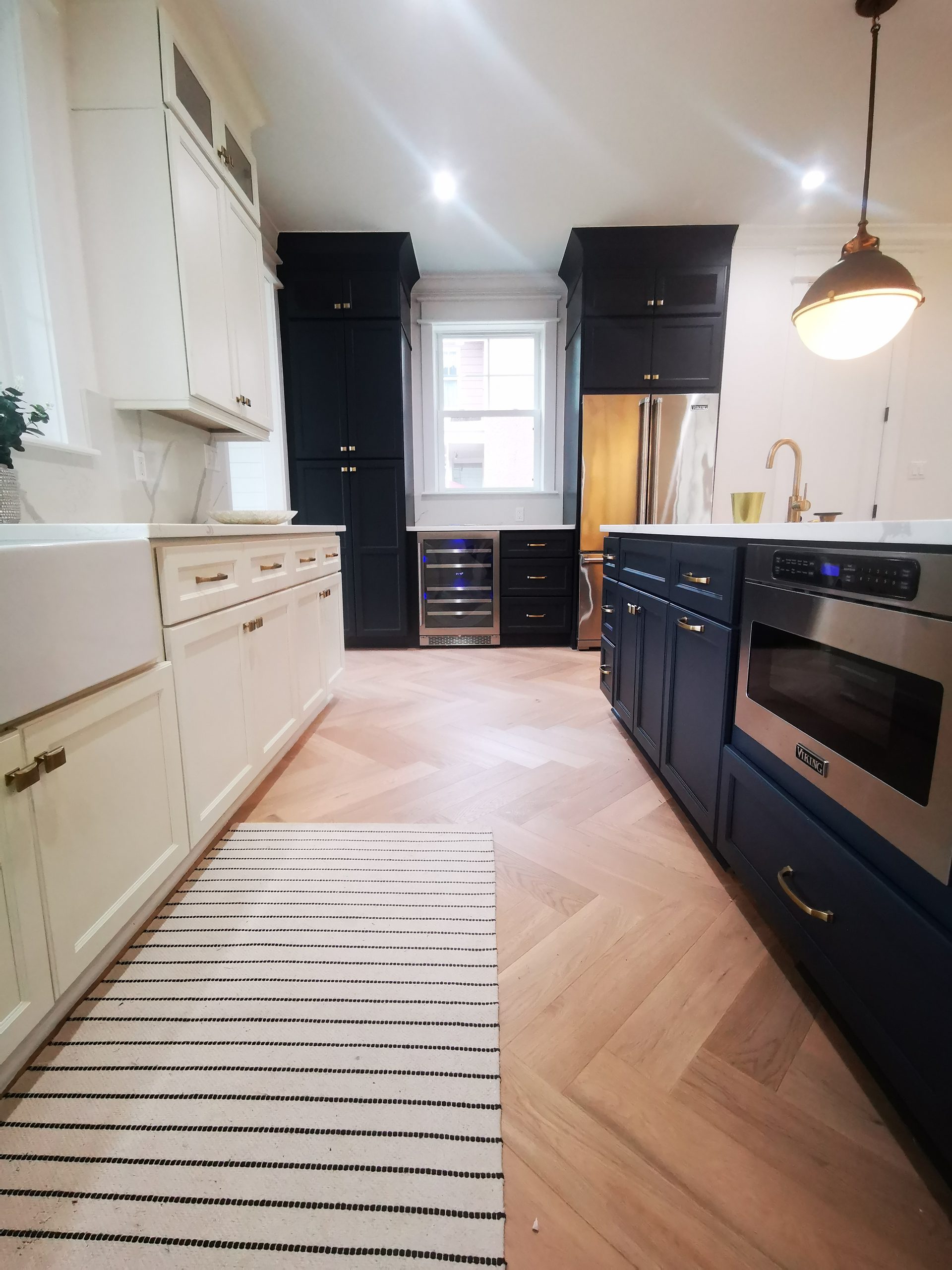 E1 Dove And E2 Charcoal By J&K Erva Stone & Design